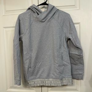 Lululemon grey sweatshirt